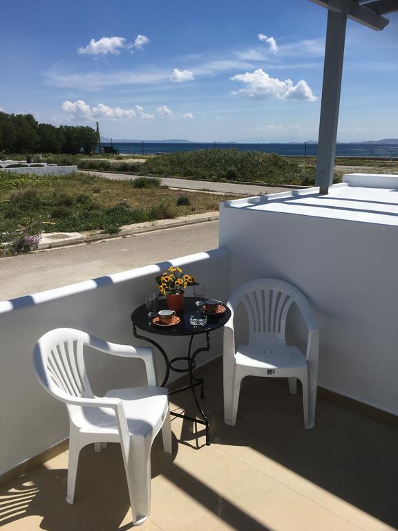 Boussetil Apartment Тинос Екстериор снимка