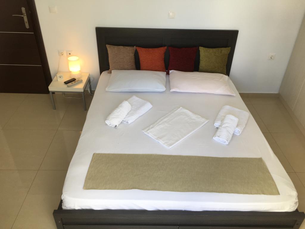 Boussetil Apartment Тинос Екстериор снимка