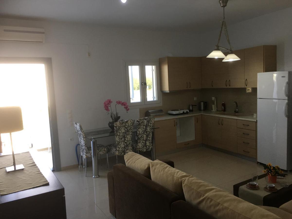 Boussetil Apartment Тинос Екстериор снимка