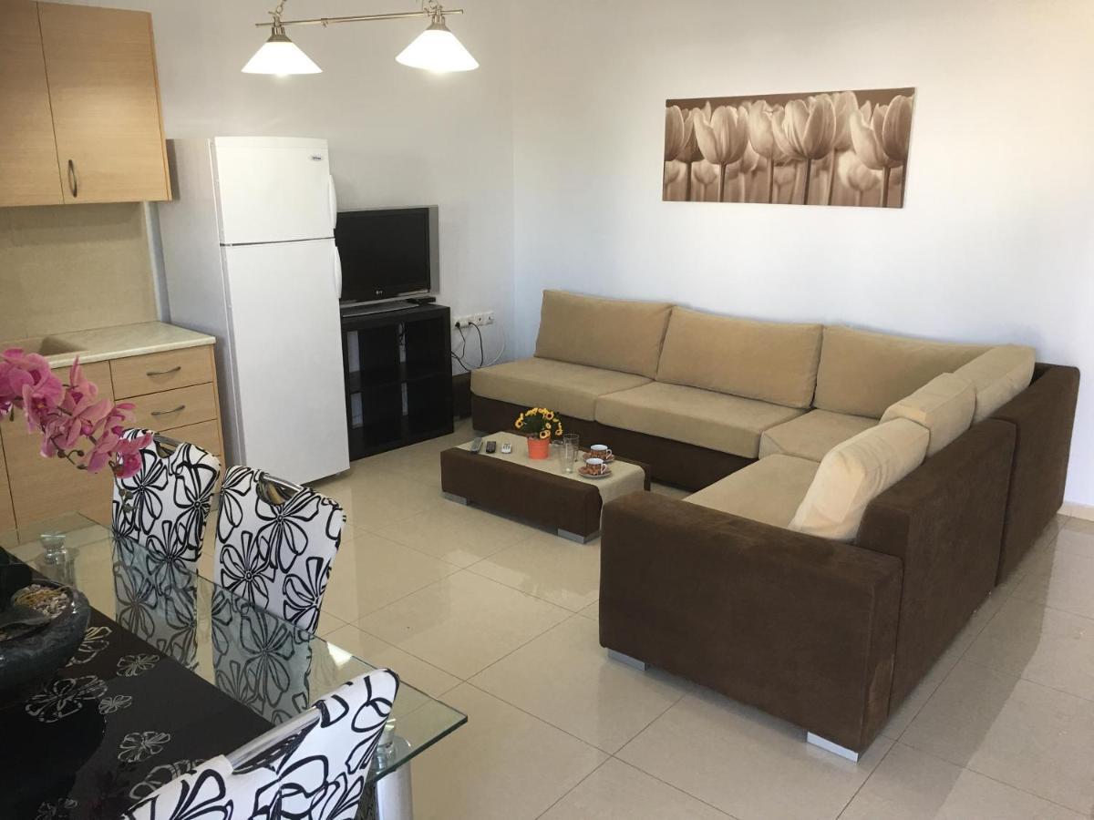 Boussetil Apartment Тинос Екстериор снимка