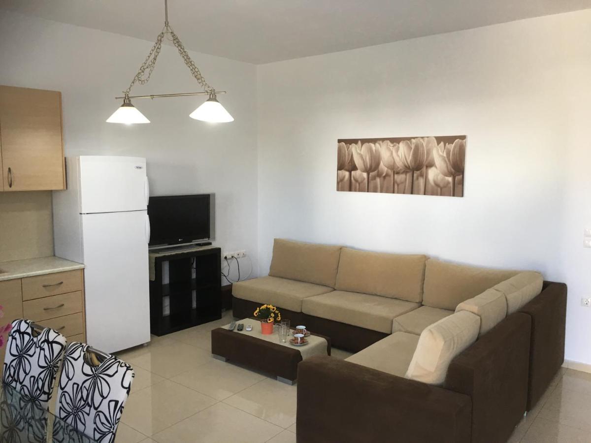 Boussetil Apartment Тинос Екстериор снимка