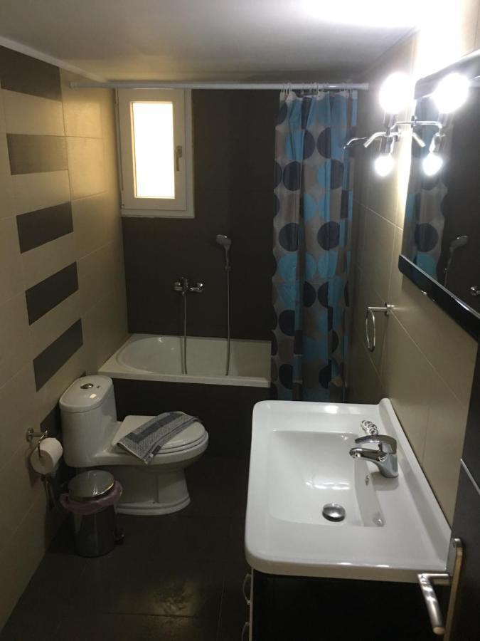 Boussetil Apartment Тинос Екстериор снимка